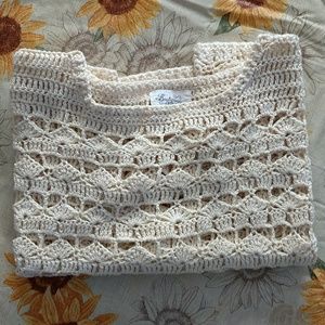 Adorable cream crop sweater